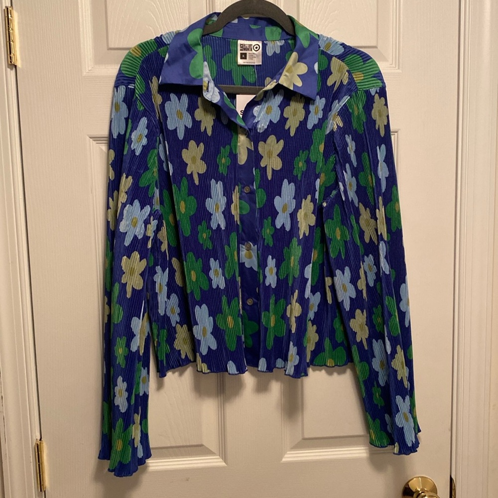 Brand New Sammy B Blue Floral Pleated Cropped Button Down Shirt …size XL